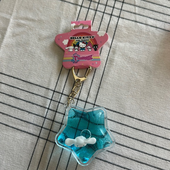 Hello Kitty Accessories Hello Kitty Friends Tsunameez Keychain